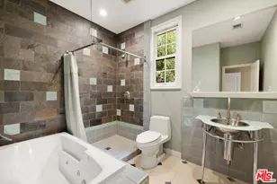 402 11th St, Santa Monica, CA 90402 - Photo 19