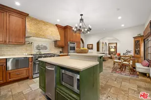 402 11th St, Santa Monica, CA 90402 - Photo 7