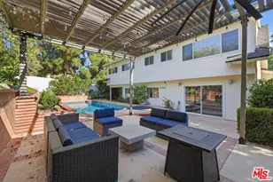 19041 Muirkirk Dr, Porter Ranch, CA 91326 - Photo 15