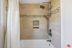19041 Muirkirk Dr, Porter Ranch, CA 91326 - Photo 27