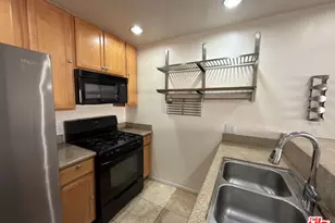 20253 Keswick St, Winnetka, CA 91306 - Photo 7