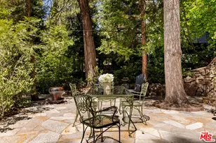 179 D Ln, Lake Arrowhead, CA 92352 - Photo 3