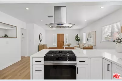 11946 Aneta St, Culver City, CA 90230 - Photo 9