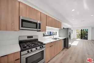 406 N Kenmore Ave, Los Angeles, CA 90004 - Photo 3