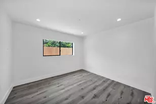 11522 Emelita St, North Hollywood, CA 91601 - Photo 3