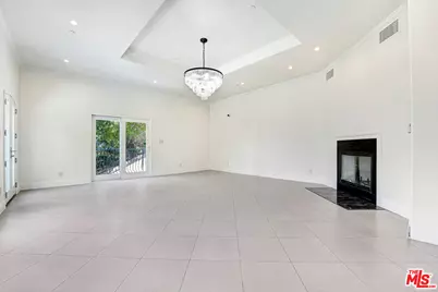4156 Sunswept Dr, Studio City, CA 91604 - Photo 11