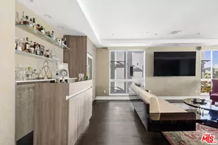 450 N Palm Dr, Beverly Hills, CA 90210 - Photo 19