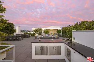 450 N Palm Dr, Beverly Hills, CA 90210 - Photo 3