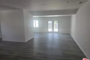 10342 Haskell Ave, Granada Hills, CA 91344 - Photo 3