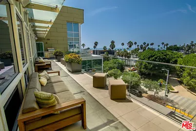 1705 Ocean Ave #209, Santa Monica, CA 90401 - Photo 45