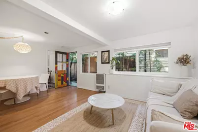 21849 Canon Dr, Topanga, CA 90290 - Photo 49