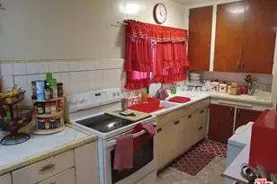 6118 Keniston Ave, Los Angeles, CA 90043 - Photo 15
