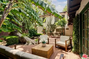 10484 Lindbrook Dr, Los Angeles, CA 90024 - Photo 31