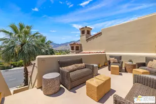 1015 S Villorrio Dr, Palm Springs, CA 92262 - Photo 5