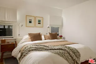 1090 Superba Ave, Venice, CA 90291 - Photo 11