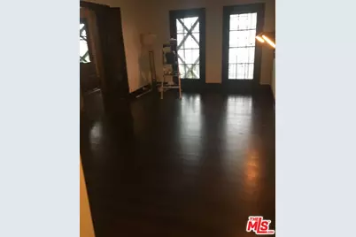 2121 James M Wood Blvd #201, Los Angeles, CA 90006 - Photo 19