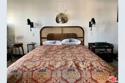 2121 James M Wood Blvd #201, Los Angeles, CA 90006 - Photo 5