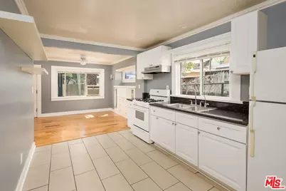 814 N Madison Ave, Pasadena, CA 91104 - Photo 43
