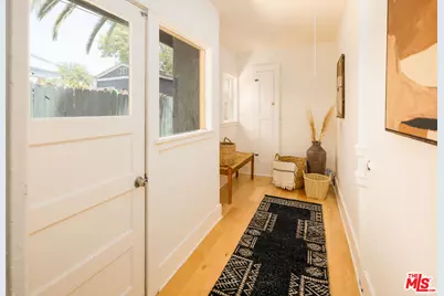 814 N Madison Ave, Pasadena, CA 91104 - Photo 21
