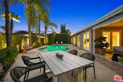 12428 Addison St, Valley Village, CA 91607 - Photo 57