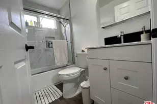 12512 Rubens Ave, Los Angeles, CA 90066 - Photo 9