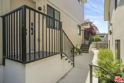 4810 Mascot St, Los Angeles, CA 90019 - Photo 7