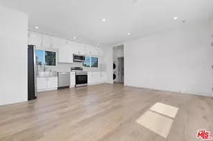 6266 Etiwanda Ave, Los Angeles, CA 91335 - Photo 9