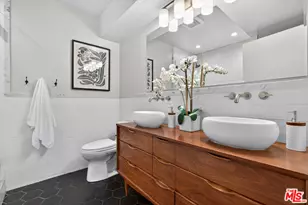 4563 Finley Ave, Los Angeles, CA 90027 - Photo 41