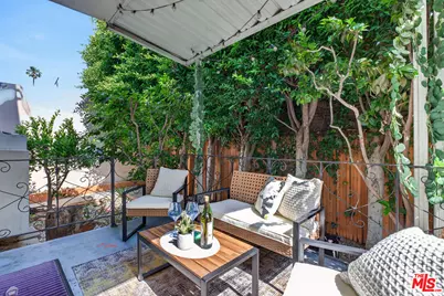 4563 Finley Ave #3, Los Angeles, CA 90027 - Photo 19