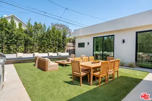 8404 Gonzaga Ave, Los Angeles, CA 90045 - Photo 15