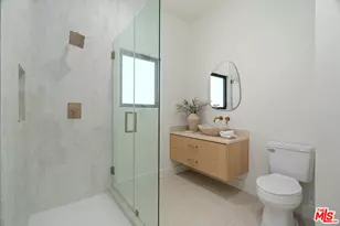 8404 Gonzaga Ave, Los Angeles, CA 90045 - Photo 11