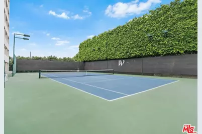 1131 Alta Loma Rd #207, West Hollywood, CA 90069 - Photo 9