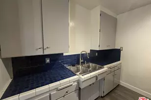 5710 Vineland Ave, North Hollywood, CA 91601 - Photo 9