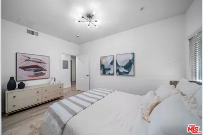 1128 S Serrano Ave #104, Los Angeles, CA 90006 - Photo 15