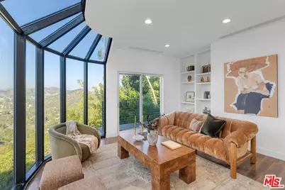 11955 Pinnacle Pl, Beverly Hills, CA 90210 - Photo 13