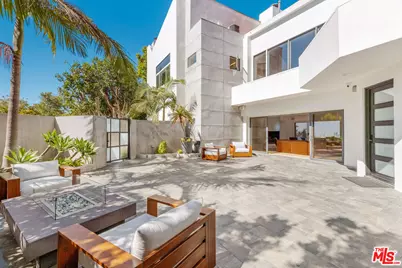 11955 Pinnacle Pl, Beverly Hills, CA 90210 - Photo 3