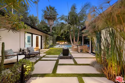 2110 Westridge Rd, Los Angeles, CA 90049 - Photo 43