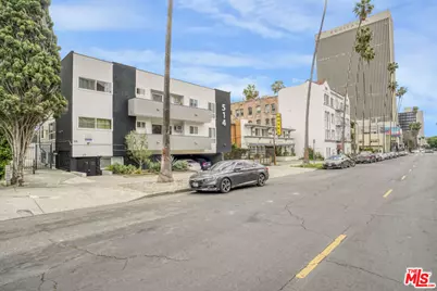 514 S Mariposa Ave, Los Angeles, CA 90020 - Photo 23