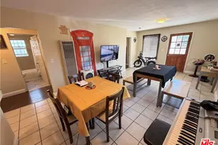 536 W 42nd St, Los Angeles, CA 90037 - Photo 3