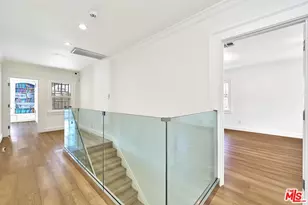 860 S Norton Ave, Los Angeles, CA 90005 - Photo 27