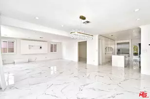 860 S Norton Ave, Los Angeles, CA 90005 - Photo 25