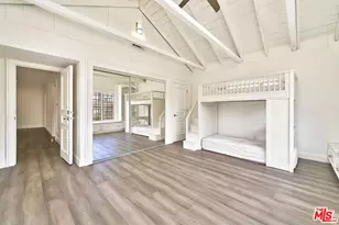 860 S Norton Ave, Los Angeles, CA 90005 - Photo 39