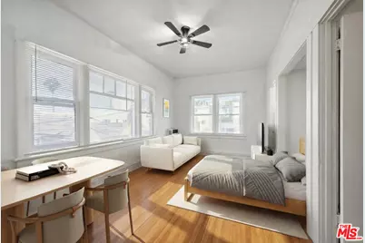 623 E Broadway, Long Beach, CA 90802 - Photo 17