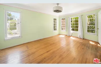 931 S Holt Ave, Los Angeles, CA 90035 - Photo 13