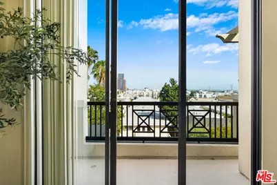 11847 Gorham Ave #403, Los Angeles, CA 90049 - Photo 9