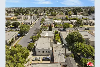 2001 Browning Blvd, Los Angeles, CA 90062 - Photo 21