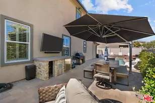 18104 Cyan Way, Santa Clarita, CA 91350 - Photo 49