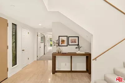 20 Ocean Park Blvd #7, Santa Monica, CA 90405 - Photo 33
