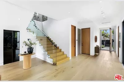 14657 Addison St, Sherman Oaks, CA 91403 - Photo 3