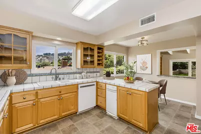 3006 Dona Nenita Pl, Studio City, CA 91604 - Photo 53